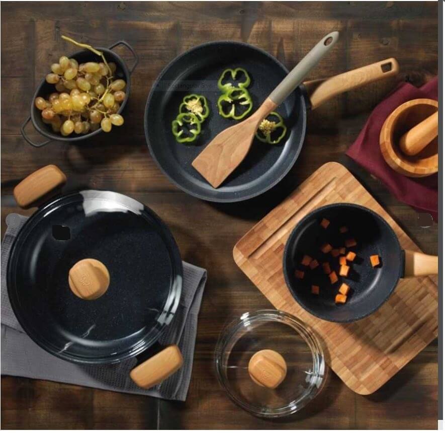 Montana Hrnec s granitem 28 cm 8 l s poklicí Korkmaz A1243