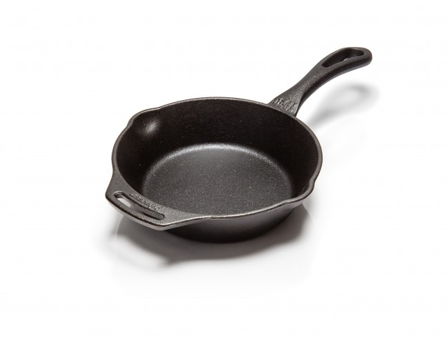 Litinová pánev 20 cm s rukojetí Petromax 730553