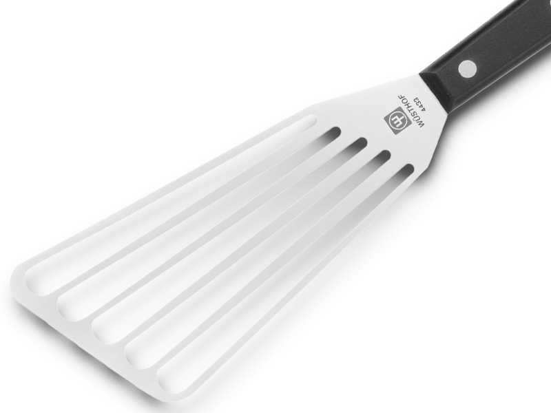 Wüsthof Obracečka 17 cm s otvory GOURMET 9195092117