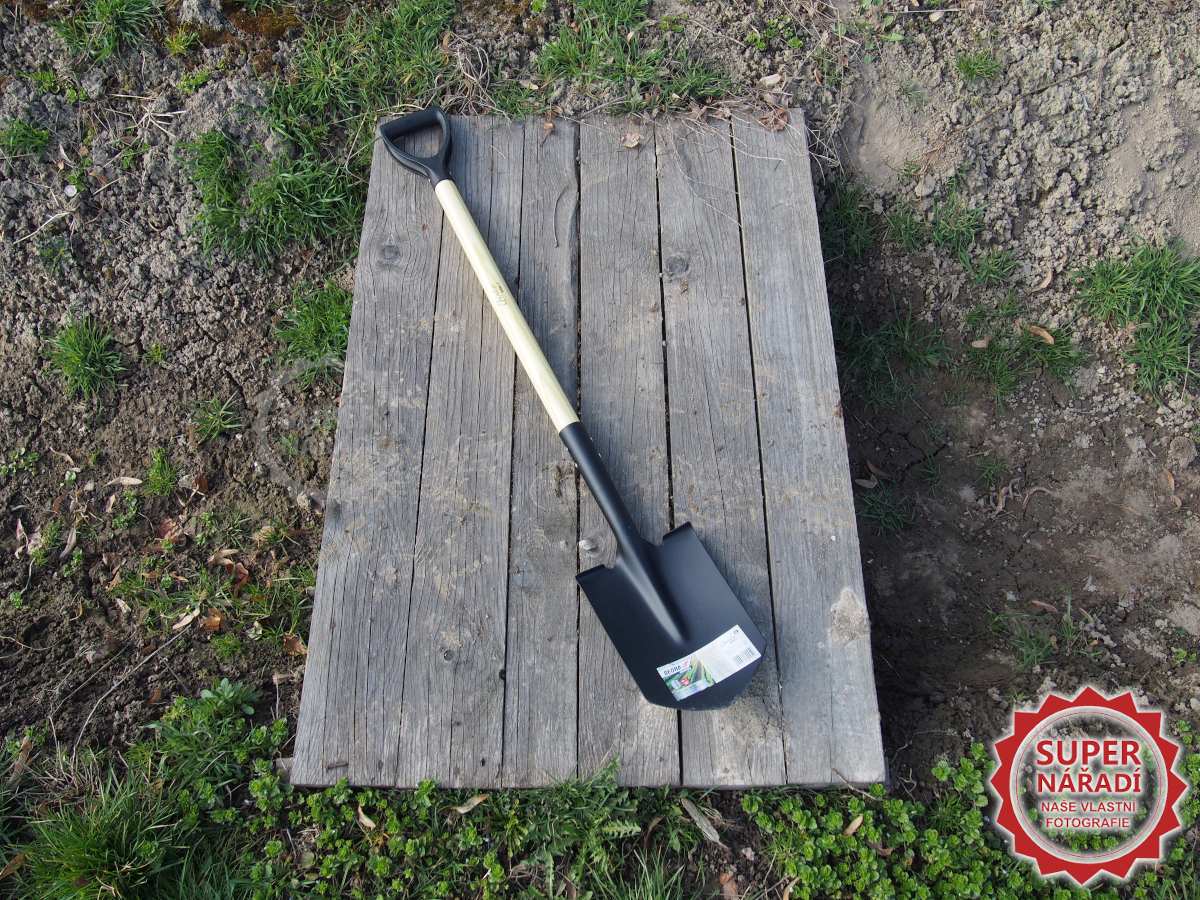 Rýč 120 cm Dedra 80C003 špičatý s dřevěnou násadou, madlo plast