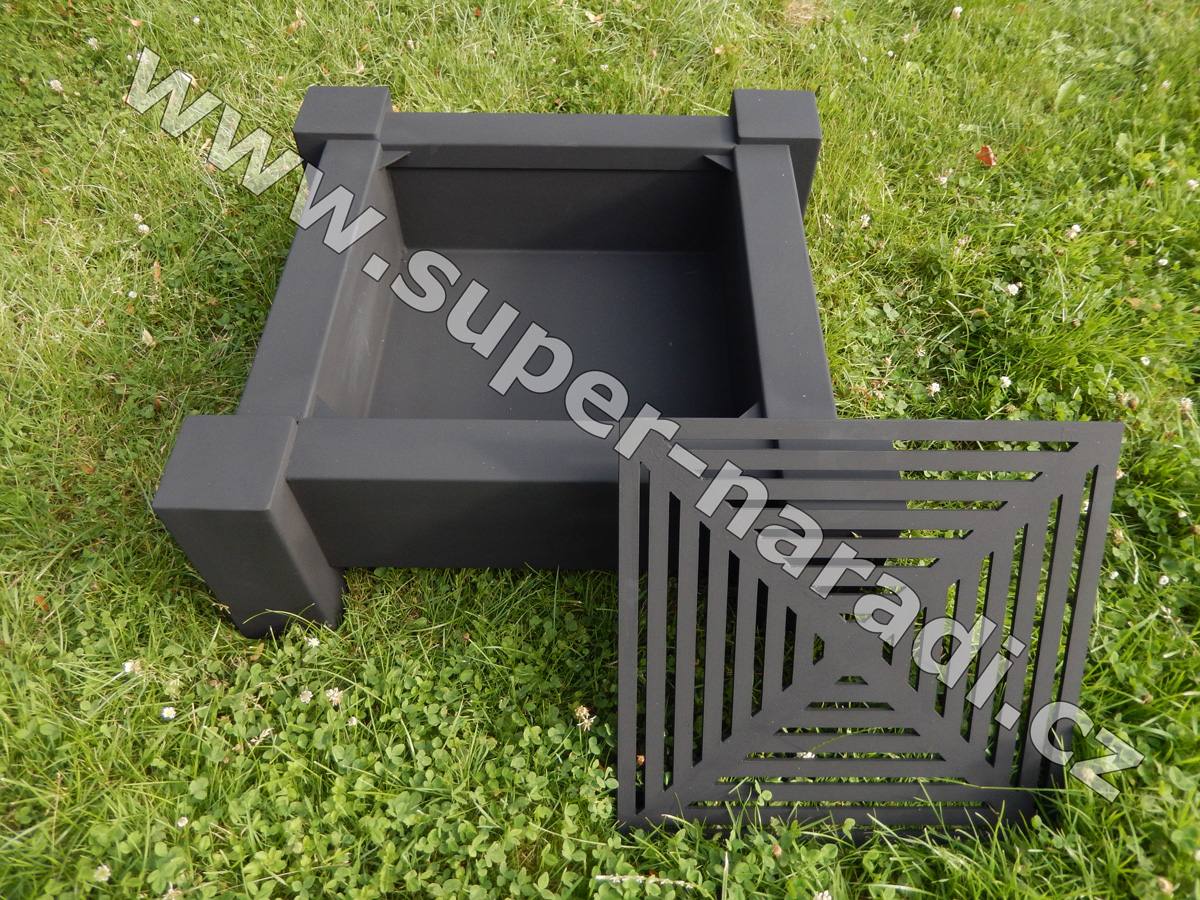 Terasové ohniště Castle 75x75x30cm z oceli, s palivovým roštem GFIRE