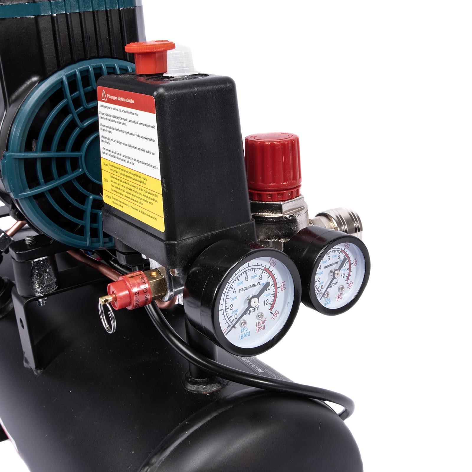 Bezolejový kompresor 900 W, 6 l XTLINE XT2008, 230V