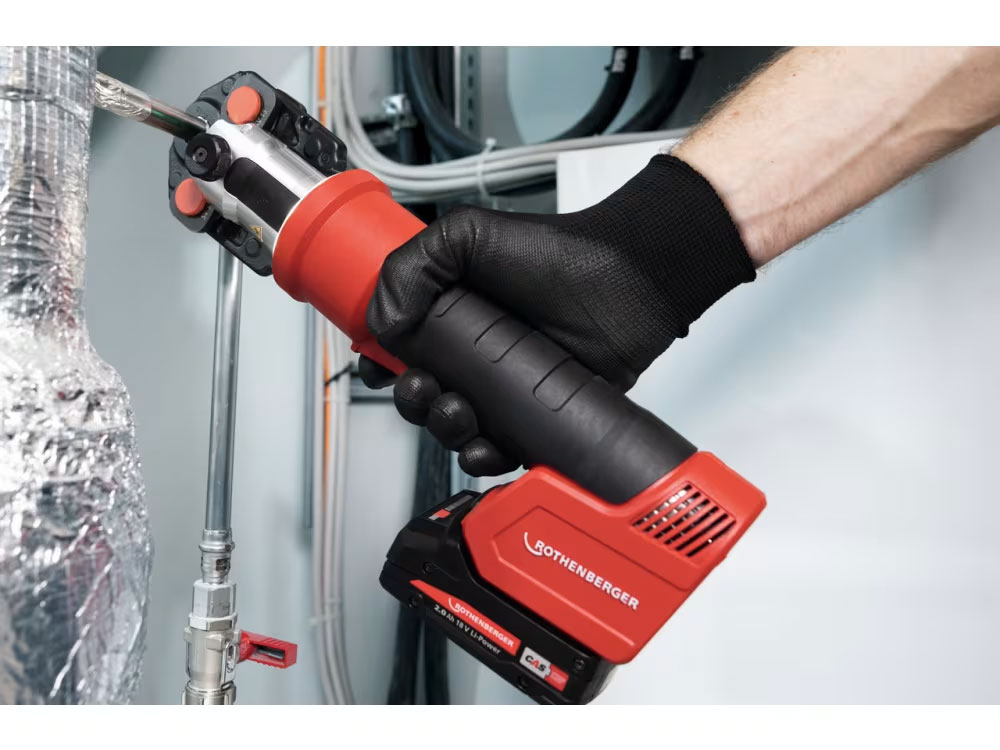 Rothenberger ROMAX Nano CAS Basic Set 2 Ah, lis na trubky 1000005042, elektromechanický, 32 kN do 108 mm
