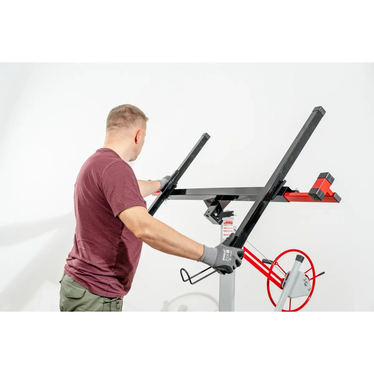 Dedra zvedák na sádrokartonové, OSB desky 140-325 cm, N1105 do 68 kg