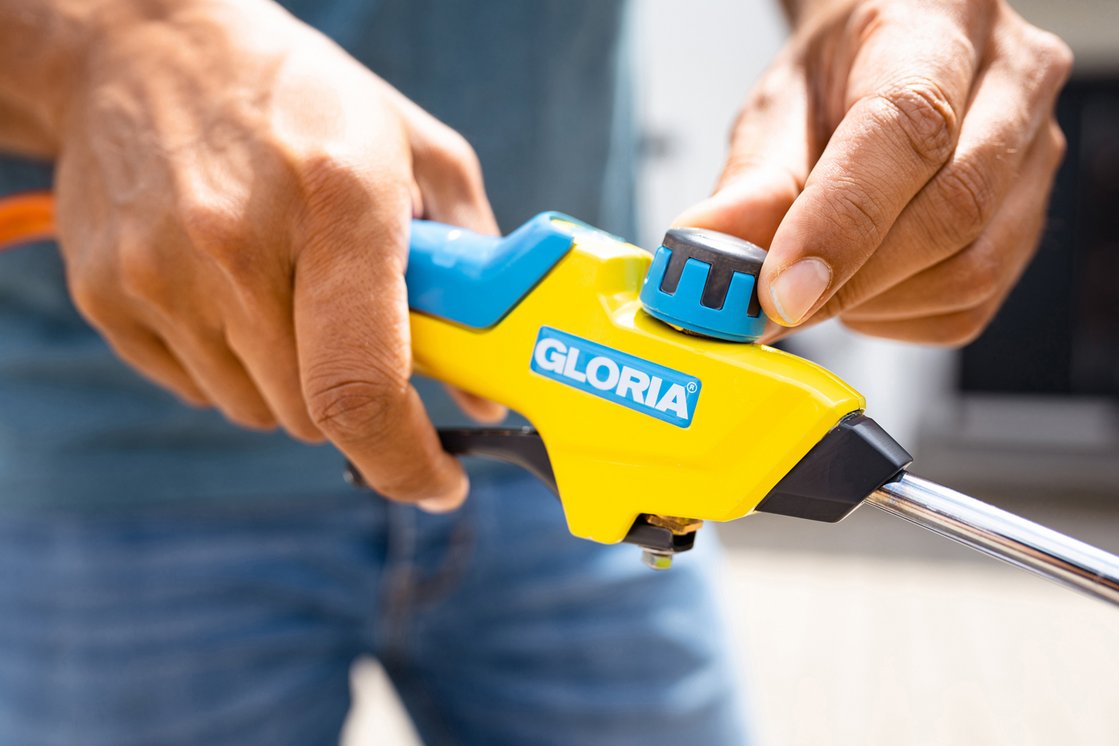 GLORIA 000274.0000 Thermoflamm Professional E+ Turbo – Výkonný vypalovač plevele na velké plochy s piezo zapalováním, hadice, regulátor