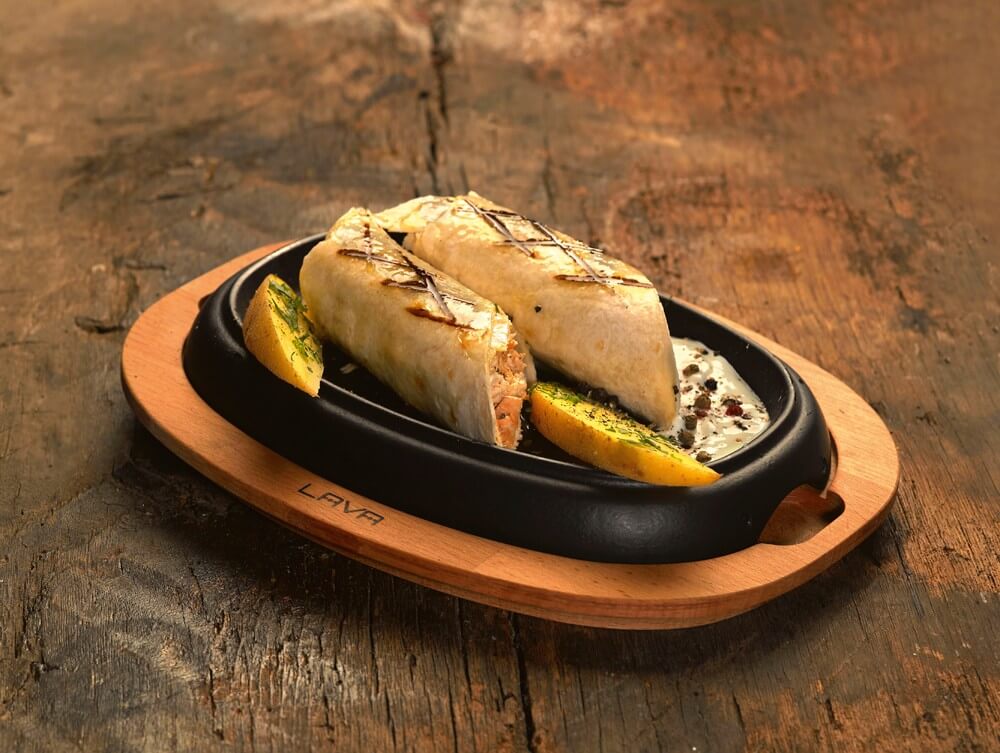 Litinový talíř 12x19 cm s podstavcem Lava Metal LVECOHP1219T13K4