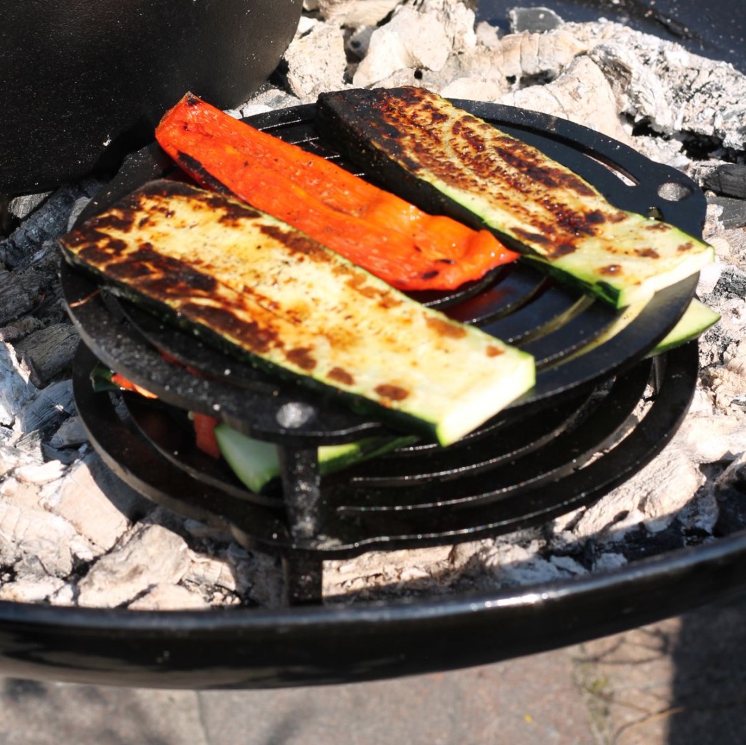 Litinový rošt 23 cm, kulatý, stohovatelný Valhal Outdoor VH23G grilovací-varný kruhový