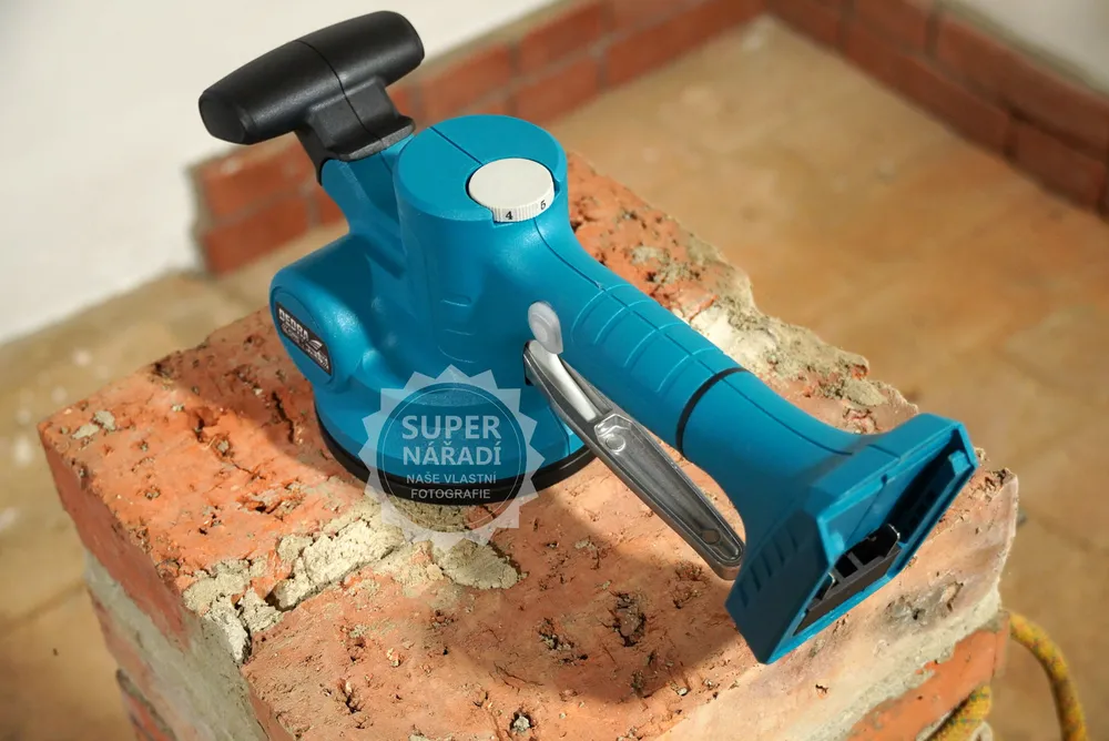 Dedra Aku vibrační přísavka 130mm, do 50 Kg DED6912 SAS+ALL 18V pro pokládku dlaždic, obklady