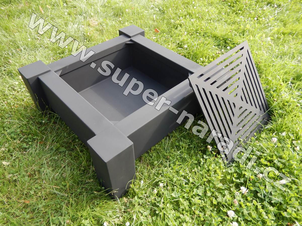 Terasové ohniště Castle 75x75x30cm z oceli, s palivovým roštem GFIRE