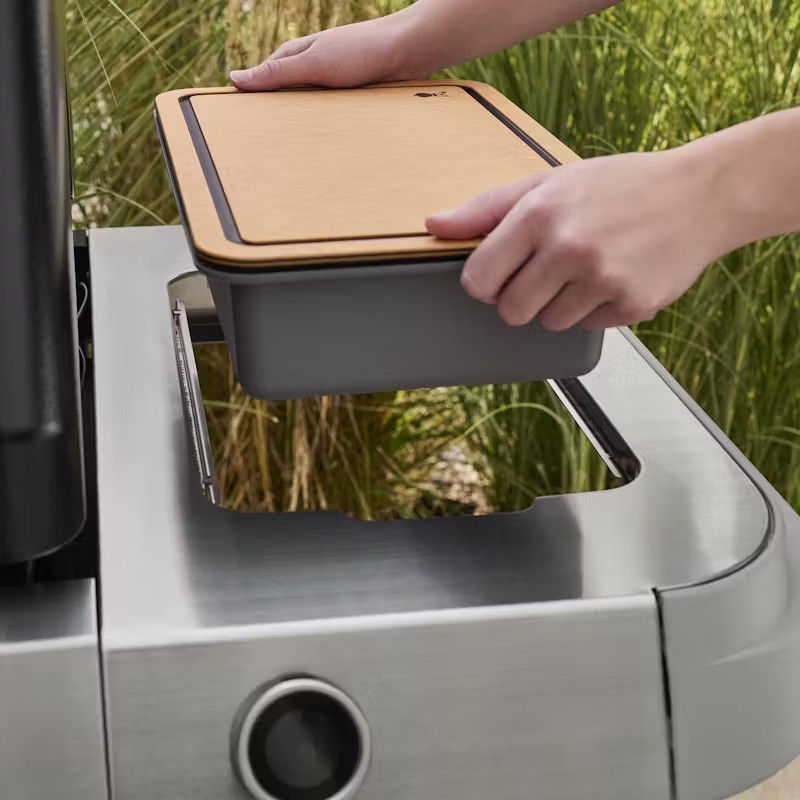 Weber Works Prkénko na krájení s nádobou, dřezem, 3400131, 36x24cm