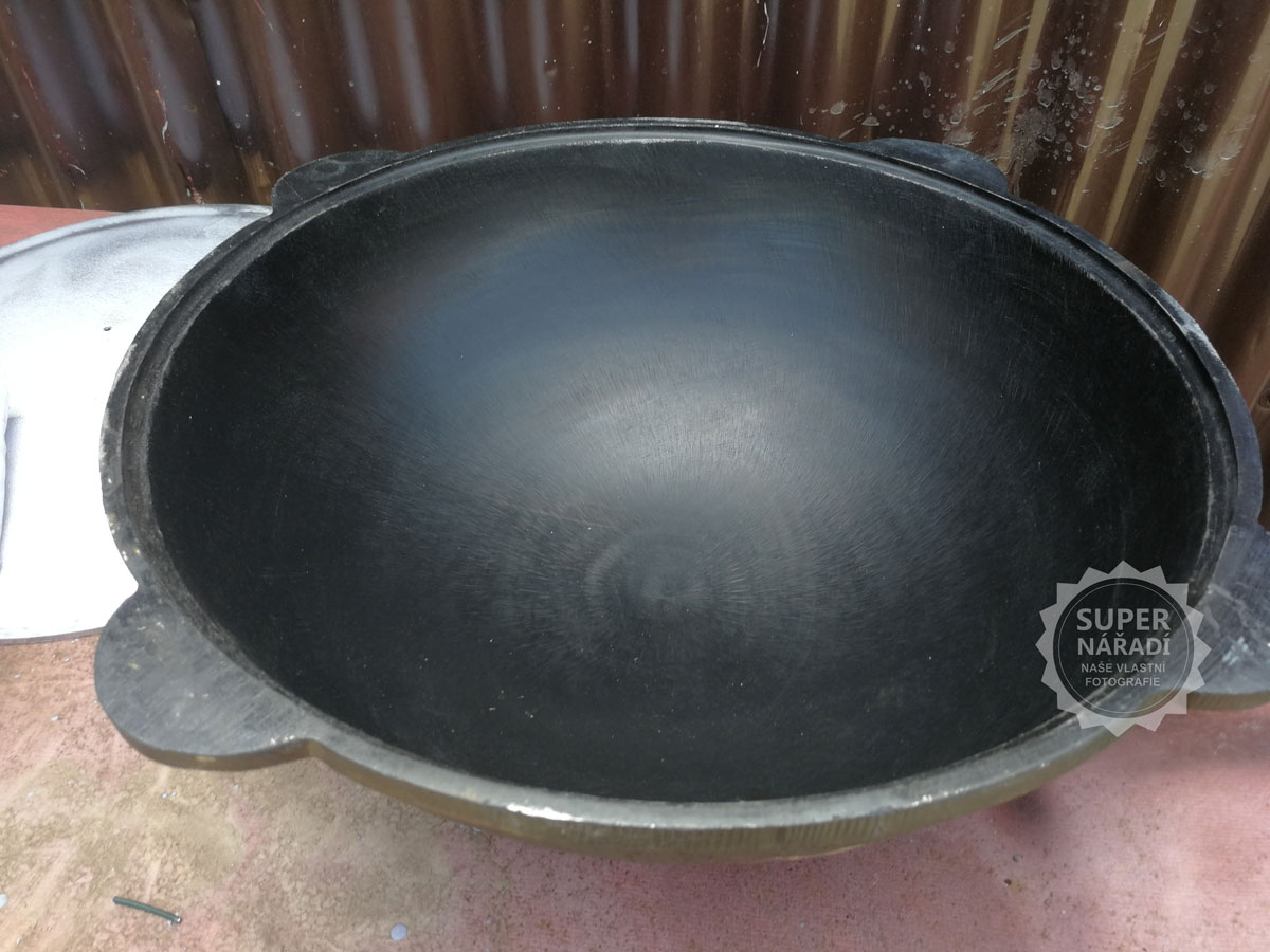 Litinový uzbecký kotlík 12 l, 41 cm, kazan + hliníková poklice Davr LE120A, 8mm