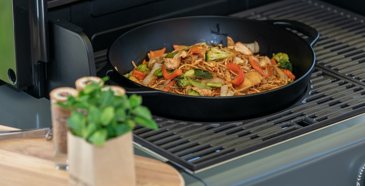 Litinová pánev Wok 32cm Culinary Modular Campingaz 2000036961