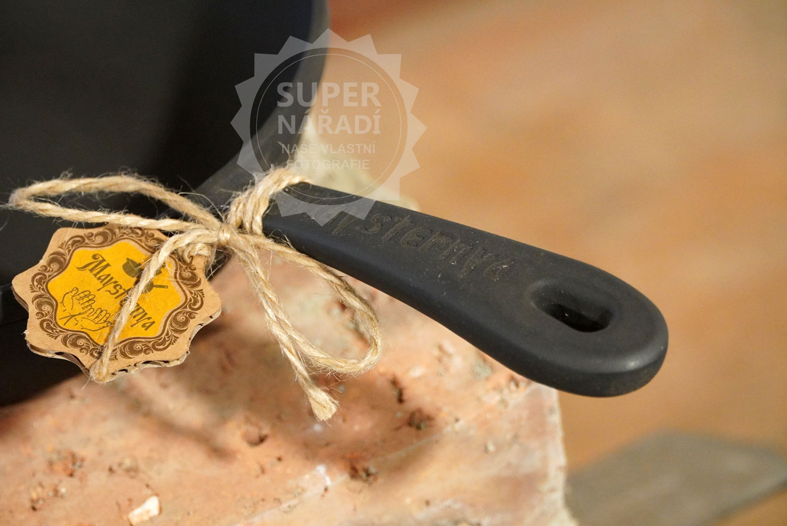 Maysternya celo-litinová pánev 24x6 cm s madlem T202 hladká, černá, hluboká