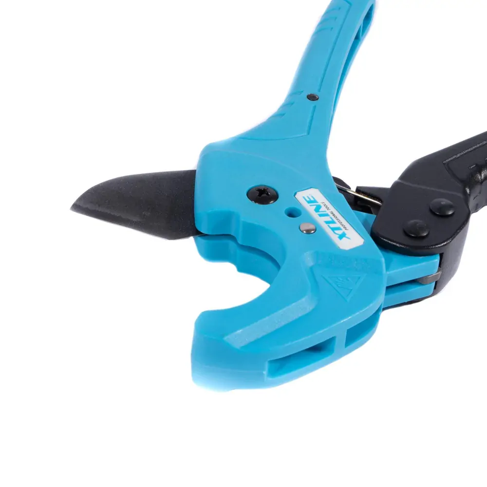 XTLINE Nůžky na PVC plastové trubky 3-42 mm XT50100 s teflonovým nožem