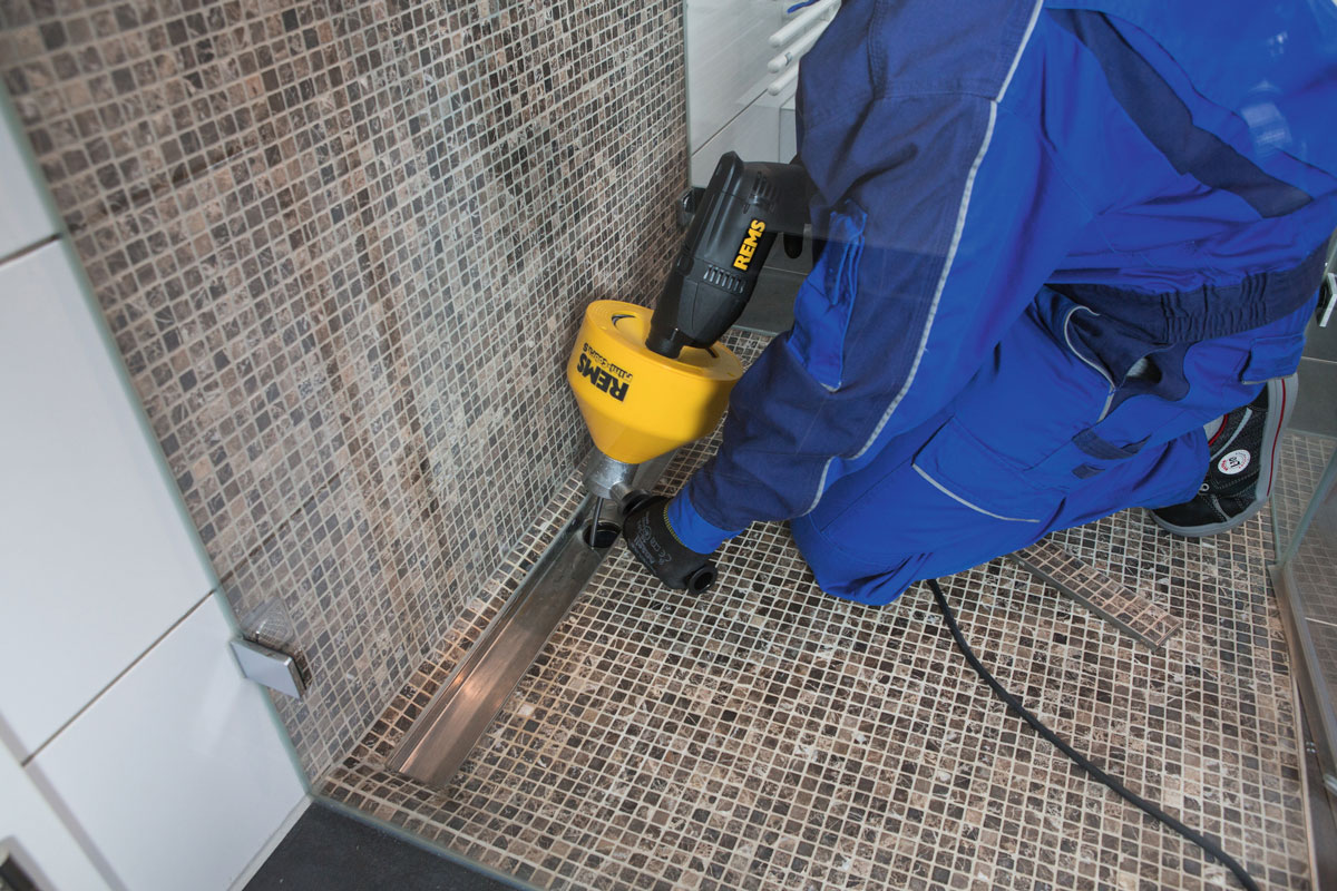 Rems Mini-Cobra S VE Set L-Boxx H na čištění trubek 170028, spirálová čistička 230V