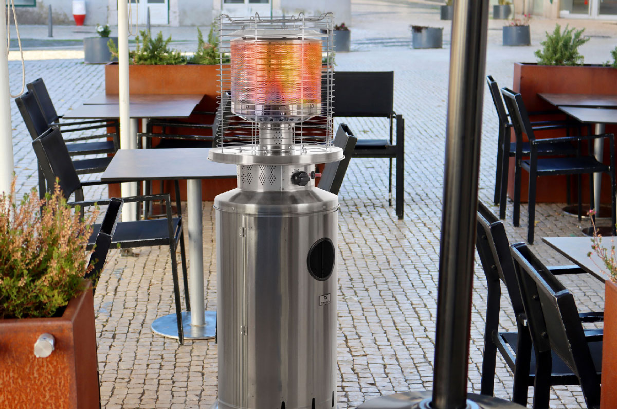 G21 Tepelný zářič Tornado 13 kW, 137 cm, plynový PB 6392143, nerezový na terasu