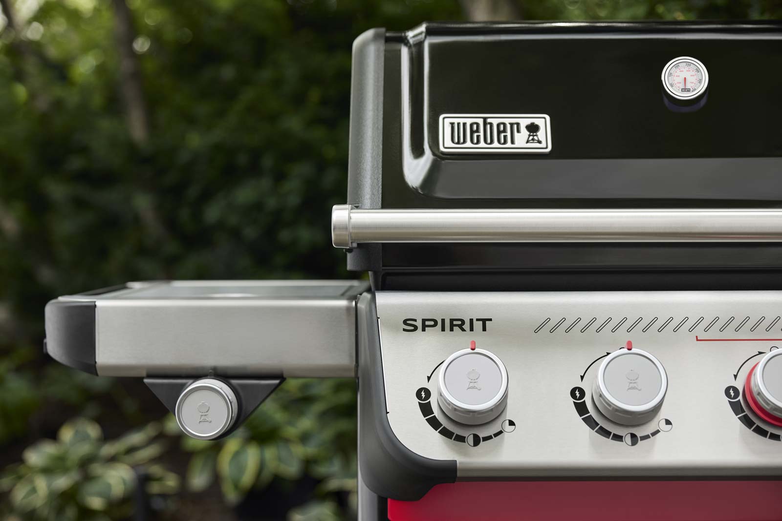 Weber Spirit E-435 plynový gril 1502250, 4 hořáky, vařič, Sear Zone, GBS system Crafted