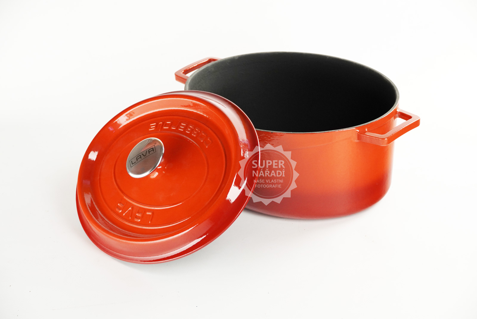 Litinový hrnec oválný 31 cm, smaltovaný, červený LAVA Metal LVOTC31K2R