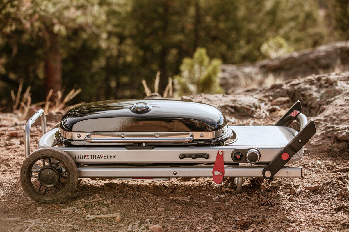 Weber Přenosný plynový gril Traveler 9010047 3,8 kW