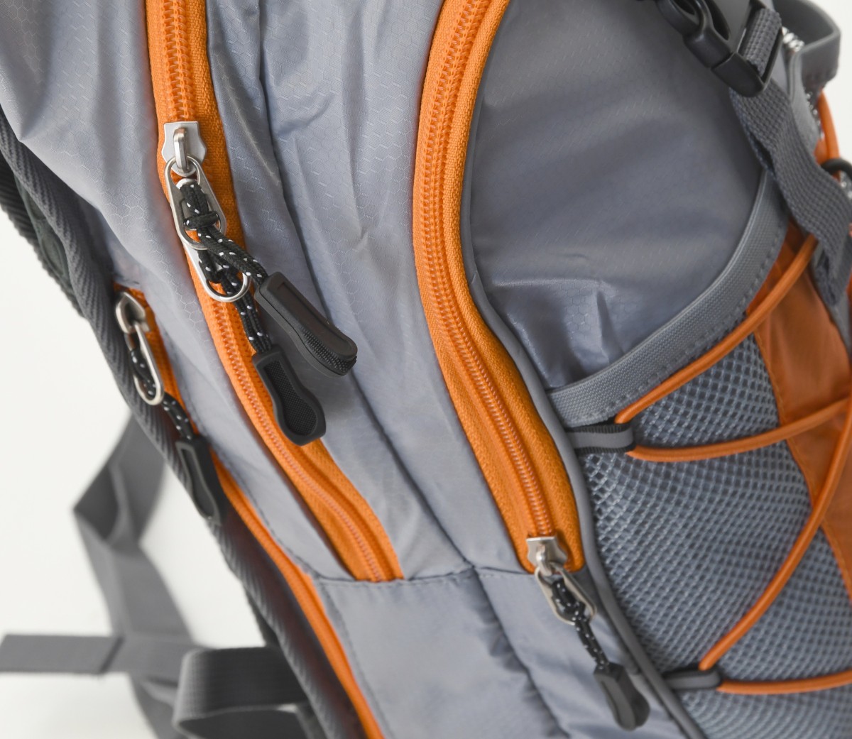 Kompaktní batoh 10 l, oranžový Cattara 13845