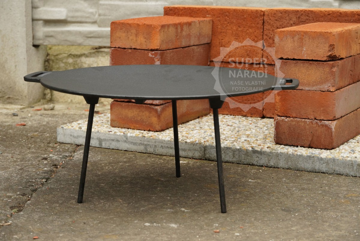 Litinový rošt a ohniště 44cm VH.FIRE44 Valhal Outdoor prohnutý gril, plát na nožkách
