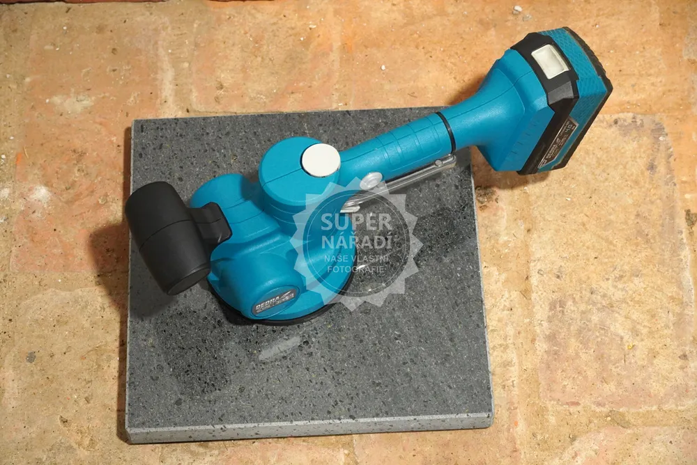 Dedra Aku vibrační přísavka 130mm, do 50 Kg DED6912 SAS+ALL 18V pro pokládku dlaždic, obklady