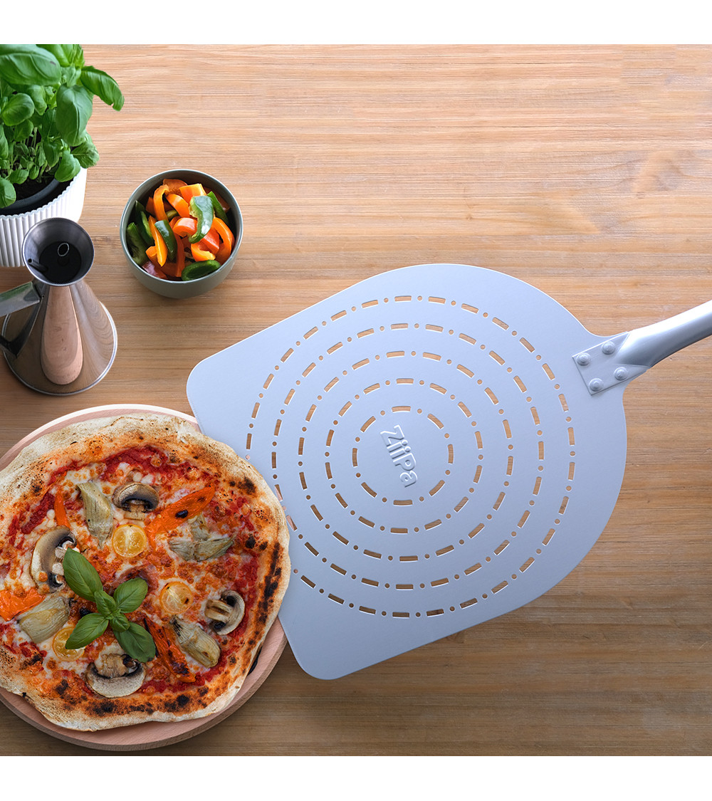 Děrovaná lopata 65x30cm na pizzu Eva ZiiPa 23-076, nepřilnavý povrch