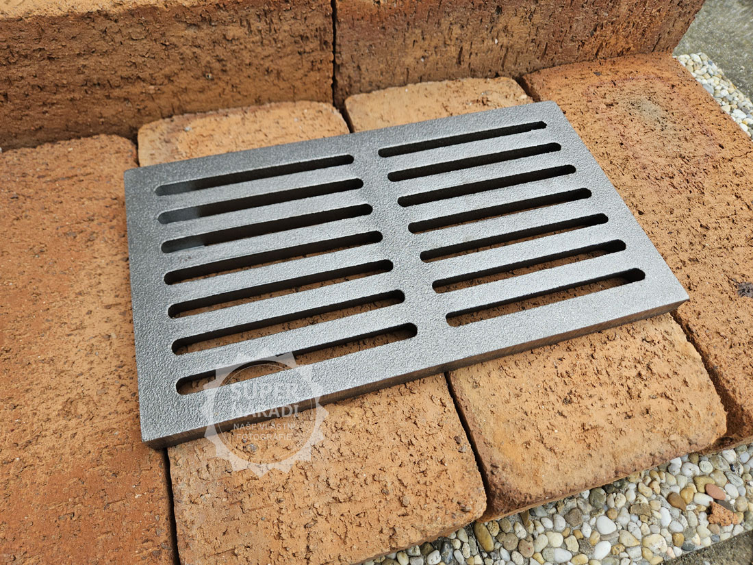 Strend Pro Litinový rošt 280x160x17 mm 11x6" 221648 s můstkem, do topeniště kamen, krbů