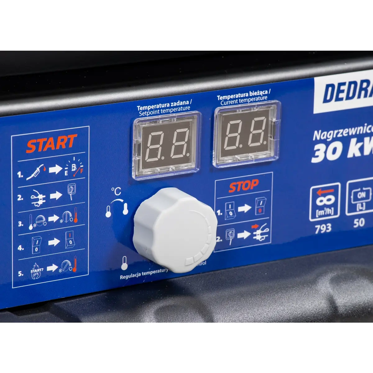 Dedra naftové topidlo 30 kW s vývodem spalin, termostat DED9955BTK, černé, vozík s kolečky