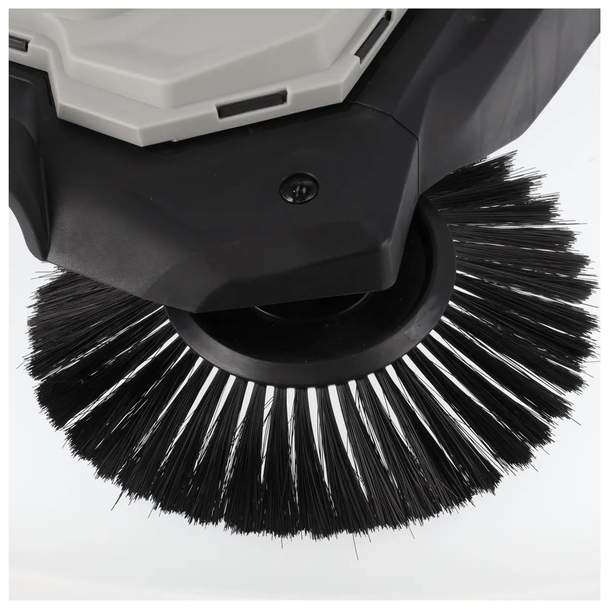 Dedra vozíkový mechanický zametač 650 mm DED8802, 3 kartáče, zásobník 18 l