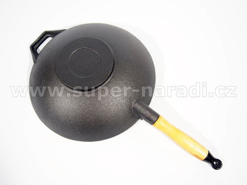 Litinová WOK pánev 30 cm, s dřevěnou rukojetí PWI 4531