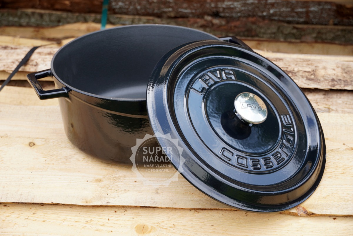Litinový černý hrnec 32 cm smalt, kulatý Lava Metal LVYTC32K2BL