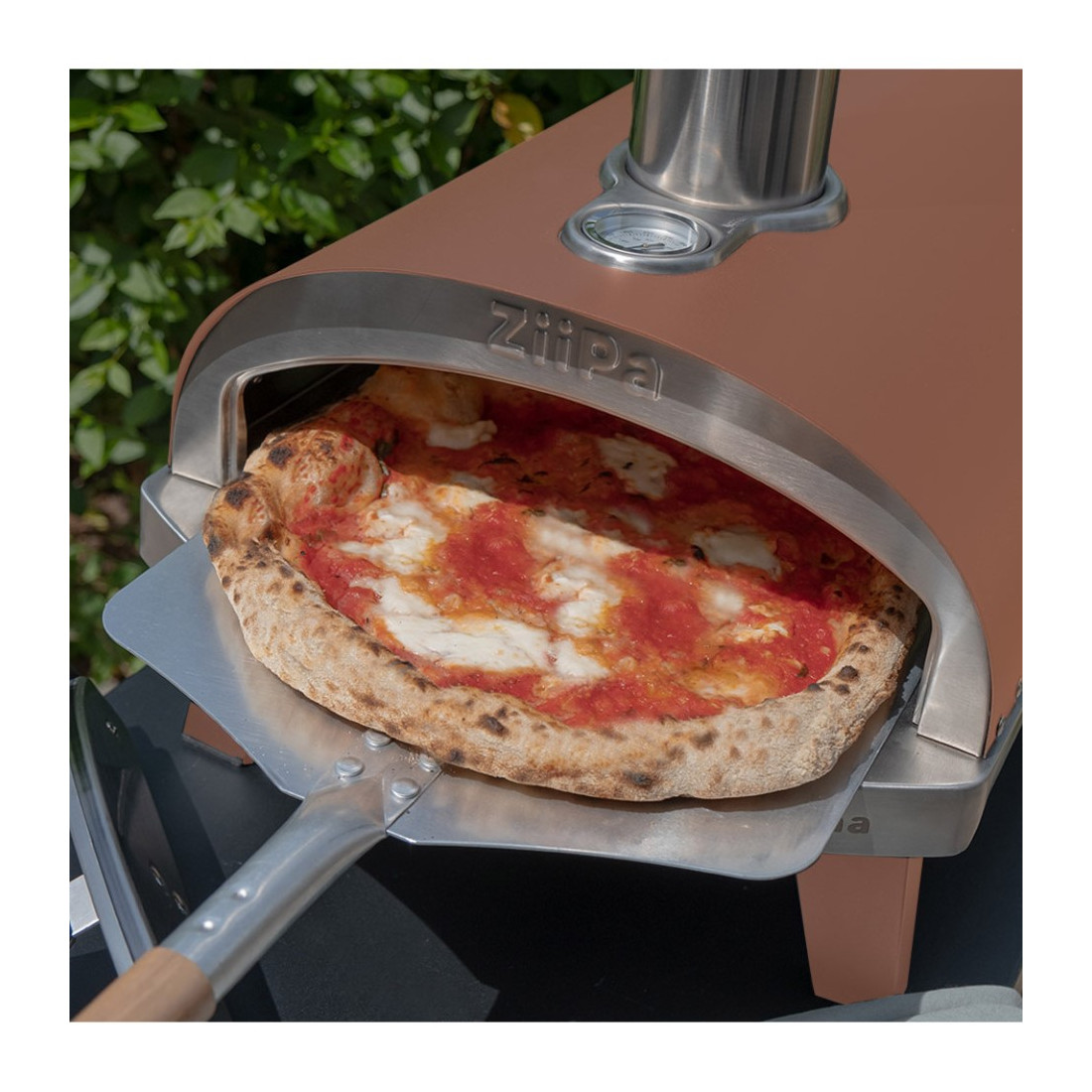 Pizza pec Piana 31 cm na dřevěné pelety, cihlová Ziipa 22-003