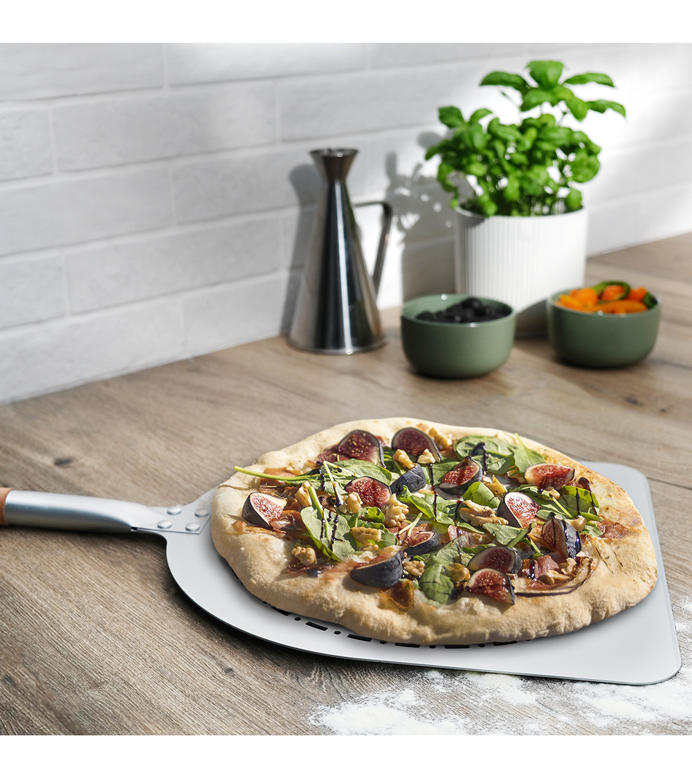 Děrovaná lopata 65x30cm na pizzu Eva ZiiPa 23-076, nepřilnavý povrch