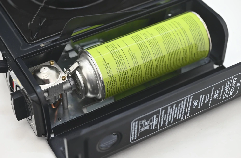 Cattara Plynový cestovní vařič Traveler 13590, 2200W na kartuše CP250, 227g + kufr