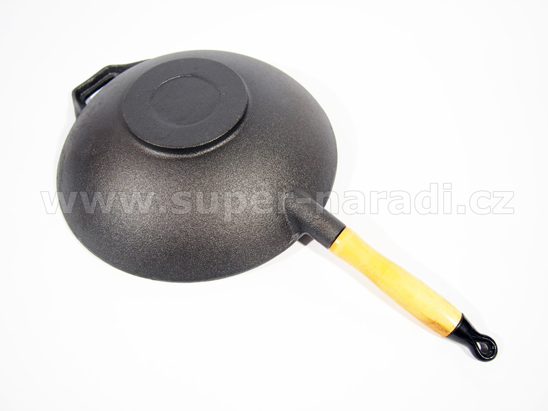 Litinová WOK pánev 30 cm, s dřevěnou rukojetí PWI 4531