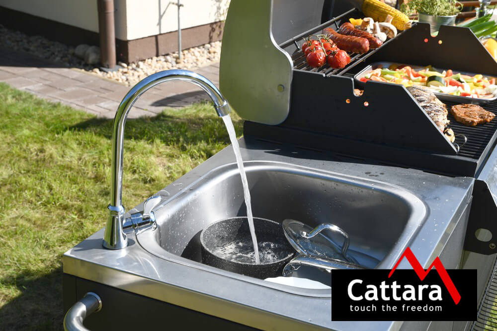 Cattara Zahradní kuchyně s plynovým grilem Vicenza 13060, 17,2 kW, 4+1 hořák, umyvadlo, stolek, gril 65x46cm