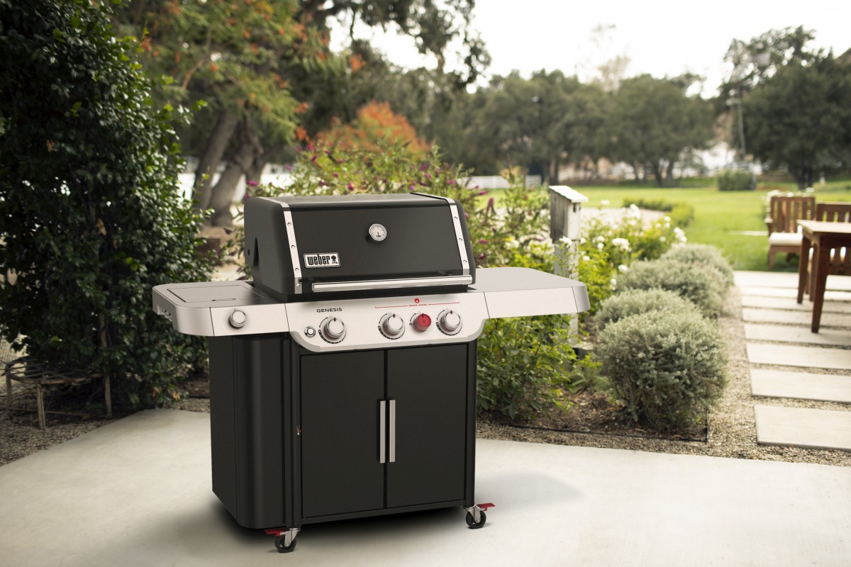 Weber Plynový gril Genesis E-335 GBS, Crafted 35410047, s bočním hořákem