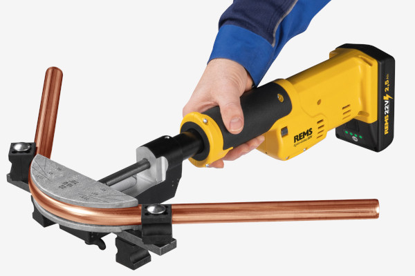 REMS Aku Hydro-Swing 22 V Set