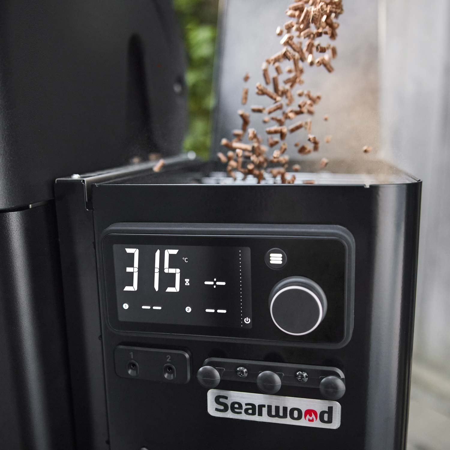 Digitální displej a násypka